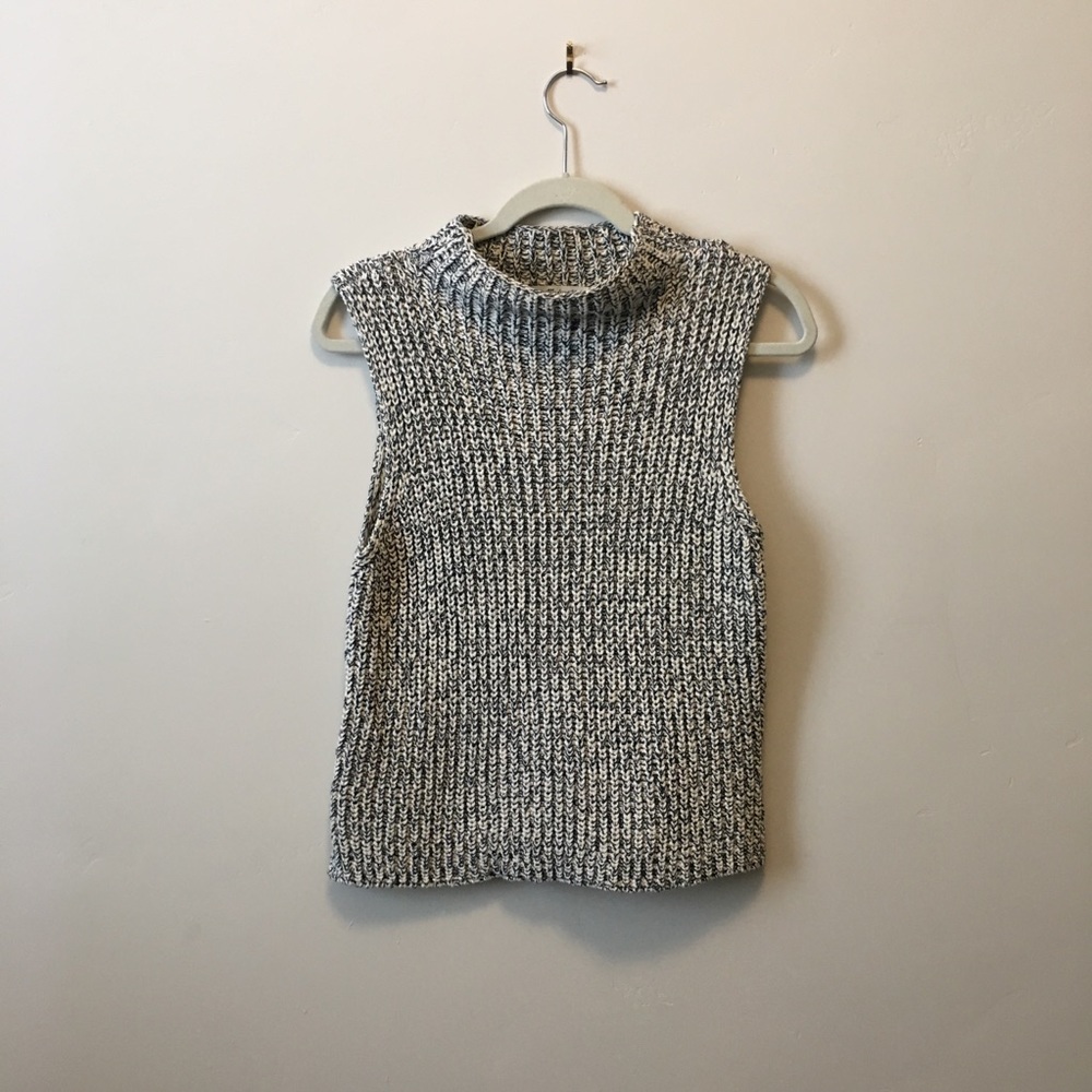 Madewell sleeveless knit turtleneck